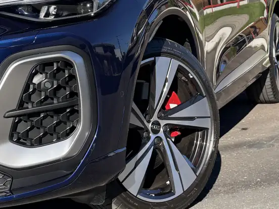 AUDI-SQ5-3.0 V6 TFSI GASOLINA SPORTBACK QUATTRO S TRONIC AUDI-SQ5-2025