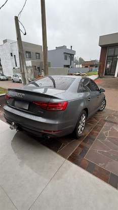 AUDI-A4-2018