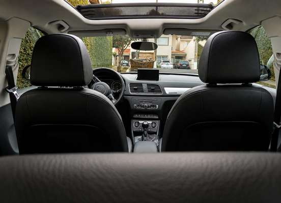 AUDI-Q3-2015