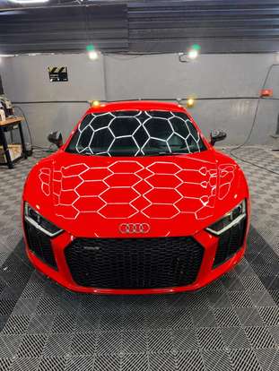 AUDI-R8-2017