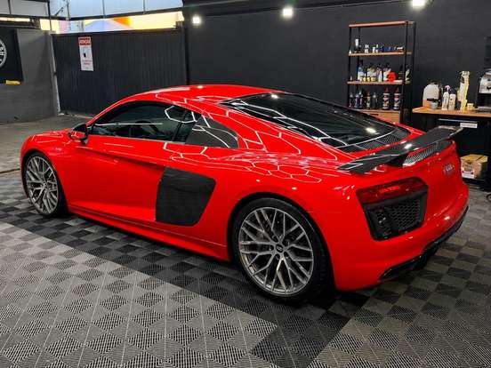 AUDI-R8-5.2 FSI COUPE PLUS QUATTRO V10 40V GASOLINA 2P S TRONIC AUDI-R8-2017