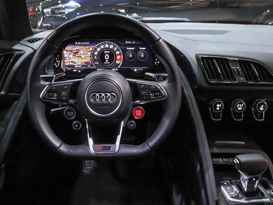 AUDI-R8-5.2 FSI COUPE PLUS QUATTRO V10 40V GASOLINA 2P S TRONIC AUDI-R8-2017