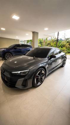 AUDI RS E-TRON GT ELÉTRICO QUATTRO