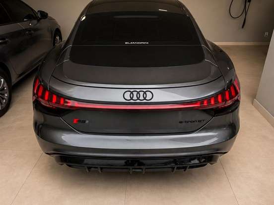 AUDI-RS E-TRON GT-ELÉTRICO QUATTRO AUDI-RS E-TRON GT-2021