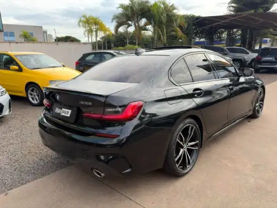 BMW-320i-2.0 16V TURBO FLEX M SPORT AUTOMÁTICO BMW-320i-2021