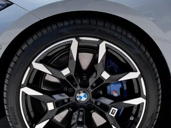 BMW-320i-2.0 16V TURBO FLEX M SPORT AUTOMÁTICO BMW-320i-2025