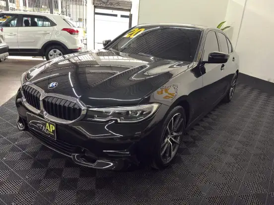BMW-320i-2020
