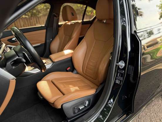 BMW-320i-2.0 16V TURBO FLEX M SPORT AUTOMÁTICO BMW-320i-2021