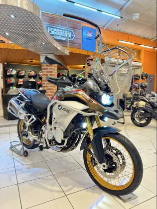 BMW F 850 GS ADVENTURE PREMIUM BMW F 850 GS ADVENTURE PREMIUM