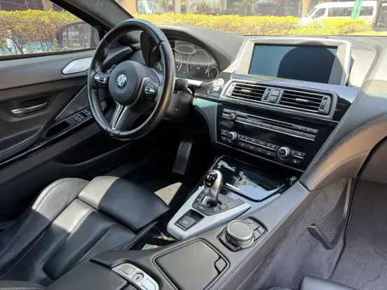 BMW-M6-2014