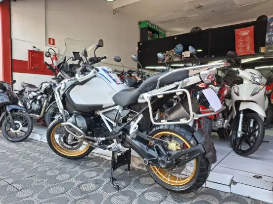 BMW-R 1250 GS ADVENTURE PREMIUM RALLYE-2023