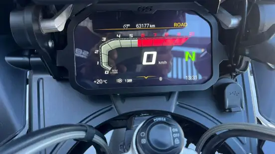 BMW-R 1250 GS TRIPLE BLACK BMW-R 1250 GS TRIPLE BLACK-2022