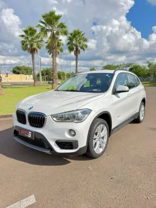 BMW X1 2.0 16V TURBO ACTIVEFLEX SDRIVE20I 4P AUTOMÁTICO BMW X1 2.0 16V TURBO ACTIVEFLEX SDRIVE20I 4P AUTOMÁTICO