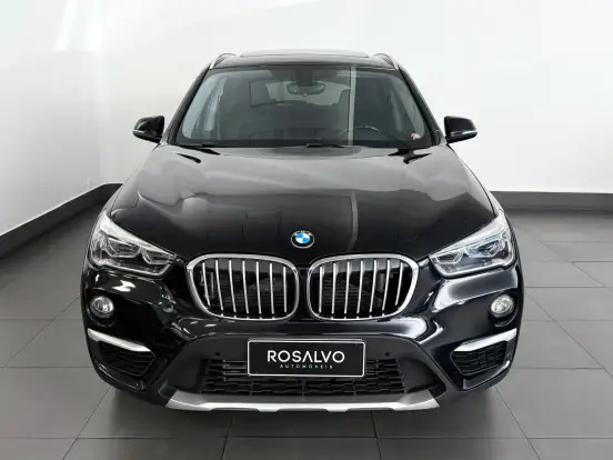 BMW-X1-2.0 16V TURBO ACTIVEFLEX SDRIVE20I X-LINE 4P AUTOMÁTICO BMW-X1-2019