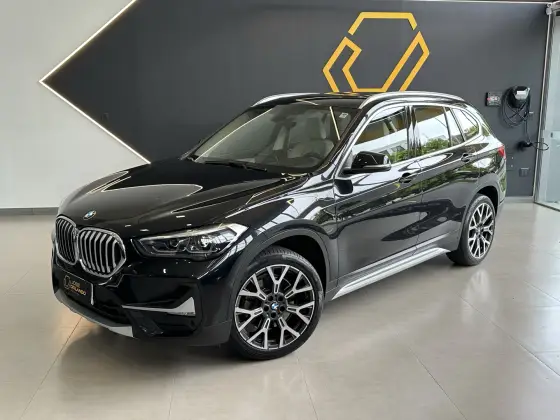 BMW X1 2.0 16V TURBO ACTIVEFLEX SDRIVE20I X-LINE PLUS 4P AUTOMÁTICO BMW X1 2.0 16V TURBO ACTIVEFLEX SDRIVE20I X-LINE PLUS 4P AUTOMÁTICO