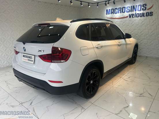 BMW-X1-2.0 16V TURBO ACTIVEFLEX SDRIVE20I 4P AUTOMÁTICO BMW-X1-2014
