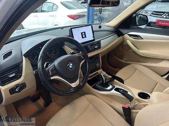 BMW-X1-2014