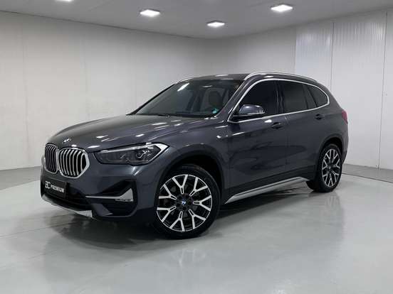BMW-X1-2.0 16V TURBO ACTIVEFLEX SDRIVE20I X-LINE 4P AUTOMÁTICO BMW-X1-2022