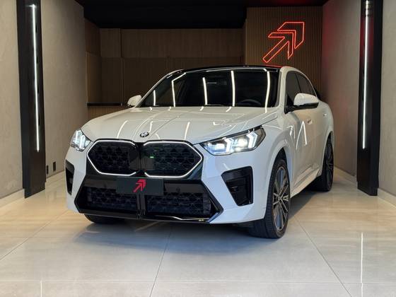 BMW X2 2.0 TURBO GASOLINA XDRIVE20I M SPORT STEPTRONIC