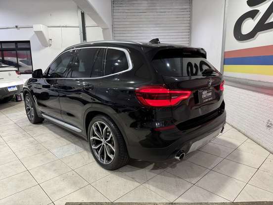 BMW-X3-2018