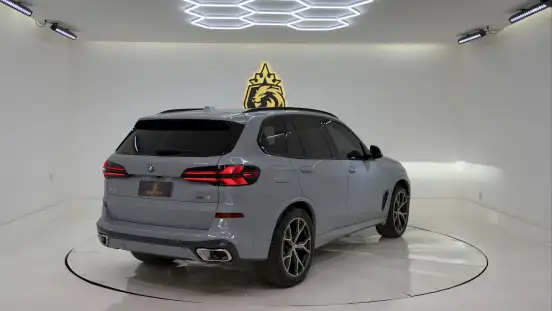 BMW-X5-2025