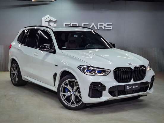 BMW-X5-3.0 I6 TURBO HÍBRIDO XDRIVE45E M SPORT AUTOMÁTICO BMW-X5-2022