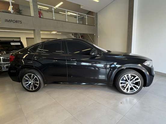 BMW-X6-2015