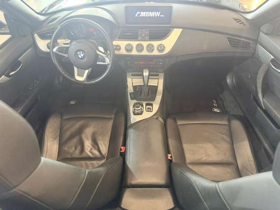 BMW-Z4-2.5 I6 GASOLINA SDRIVE23I AUTOMÁTICO BMW-Z4-2009