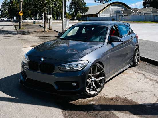 BMW-120i-2.0 16V SPORT ACTIVEFLEX 4P AUTOMÁTICO BMW-120i-2016