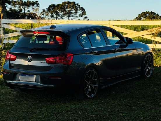 BMW-120i-2.0 16V SPORT ACTIVEFLEX 4P AUTOMÁTICO BMW-120i-2016