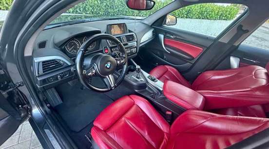 BMW-120i-2016