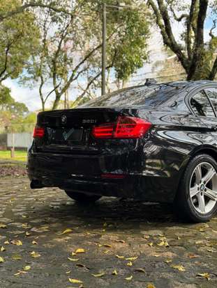 BMW-320i-2.0 16V TURBO ACTIVE FLEX 4P AUTOMÁTICO BMW-320i-2014