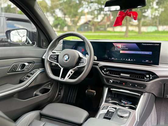 BMW-320i-2.0 16V TURBO FLEX M SPORT AUTOMÁTICO BMW-320i-2025