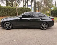 BMW 320i 2.0 16V TURBO GASOLINA M SPORT AUTOMÁTICO BMW 320i 2.0 16V TURBO GASOLINA M SPORT AUTOMÁTICO