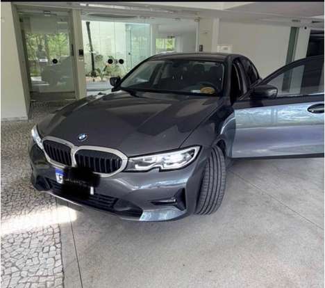 BMW-320i-2020