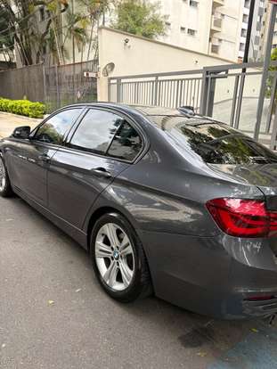 BMW-320i-2018