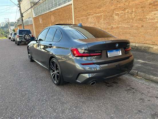 BMW-330i-2.0 16V TURBO GASOLINA M SPORT AUTOMÁTICO BMW-330i-2019