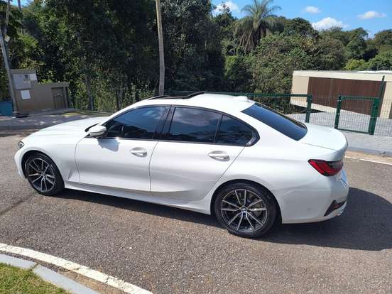 BMW-330i-2.0 16V TURBO GASOLINA SPORT AUTOMÁTICO BMW-330i-2019