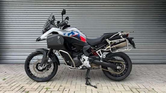 BMW-F 900 GS ADVENTURE-2024