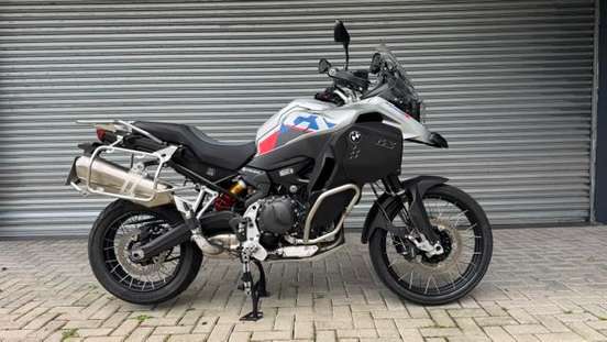 BMW-F 900 GS ADVENTURE-2024