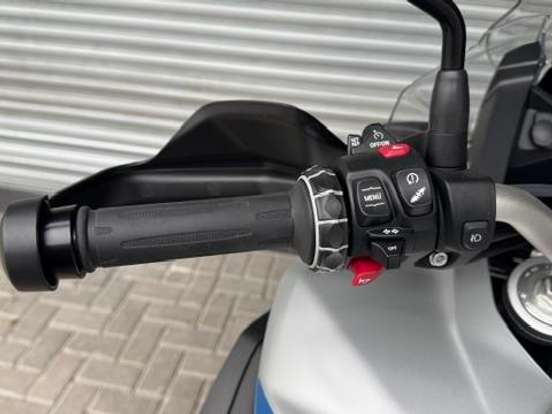 BMW-F 900 GS ADVENTURE BMW-F 900 GS ADVENTURE-2024