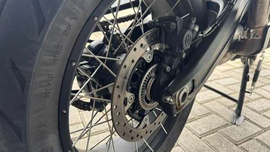 BMW-F 900 GS ADVENTURE-2024