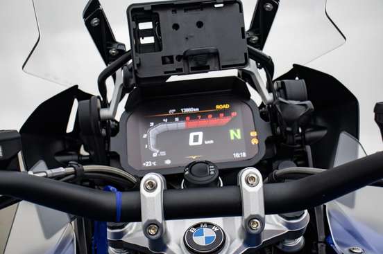 BMW-R 1250 GS ADVENTURE PREMIUM RALLYE-2024