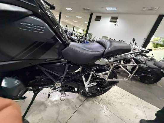 BMW-R 1250 GS ADVENTURE TRIPLE BLACK-2023