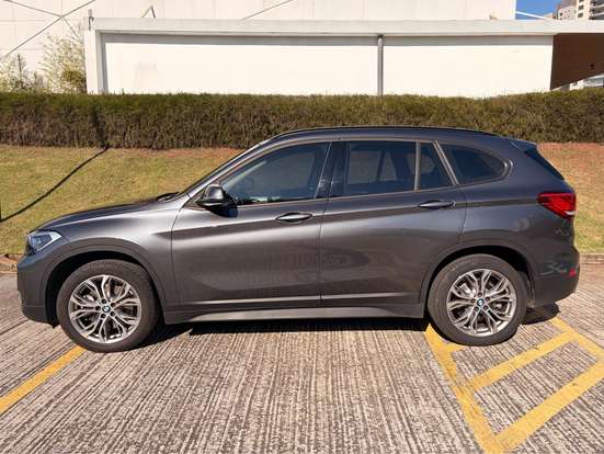 BMW-X1-2021