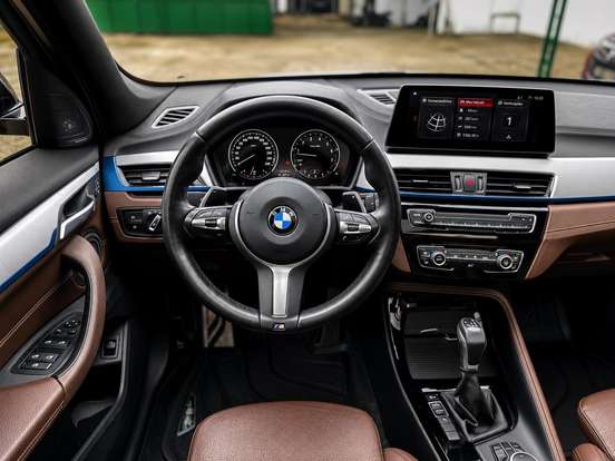 BMW-X1-2.0 16V TURBO ACTIVEFLEX SDRIVE20I M SPORT 4P AUTOMÁTICO BMW-X1-2022