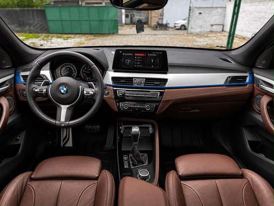 BMW-X1-2022