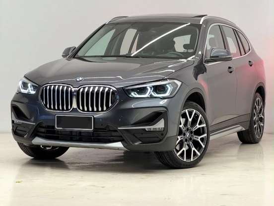 BMW-X1-2.0 16V TURBO ACTIVEFLEX SDRIVE20I X-LINE 4P AUTOMÁTICO BMW-X1-2022