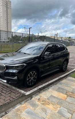 BMW-X1-2.0 16V TURBO ACTIVEFLEX SDRIVE20I X-LINE 4P AUTOMÁTICO BMW-X1-2019