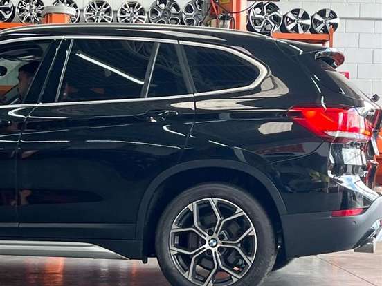 BMW-X1-2.0 16V TURBO ACTIVEFLEX SDRIVE20I X-LINE 4P AUTOMÁTICO BMW-X1-2019
